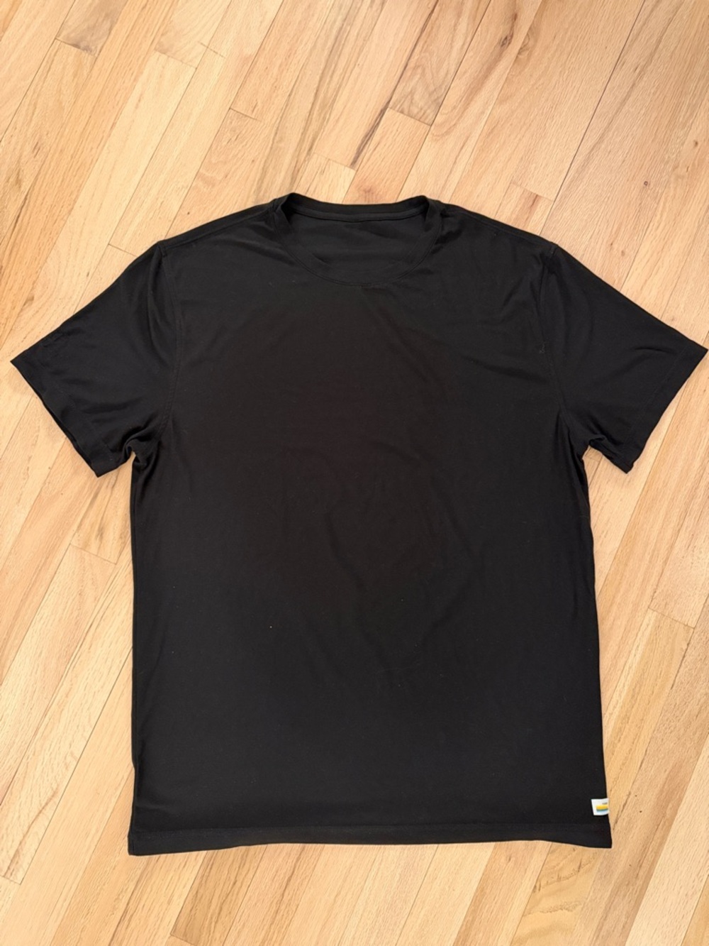 Vuori Short Sleeve Ponto Performance Tee